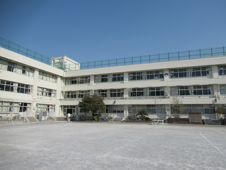 馬込第二小学校の画像