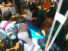生徒会本部役員と有志ボランティア