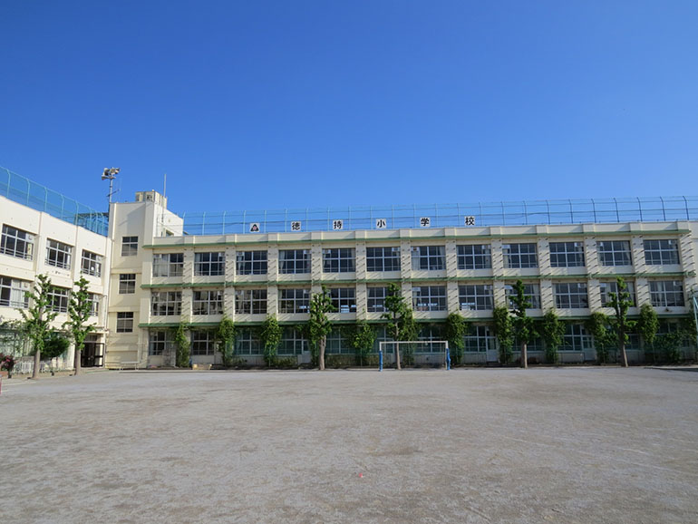 徳持小学校の画像